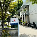 Apartment Wat Sawang Arom 23