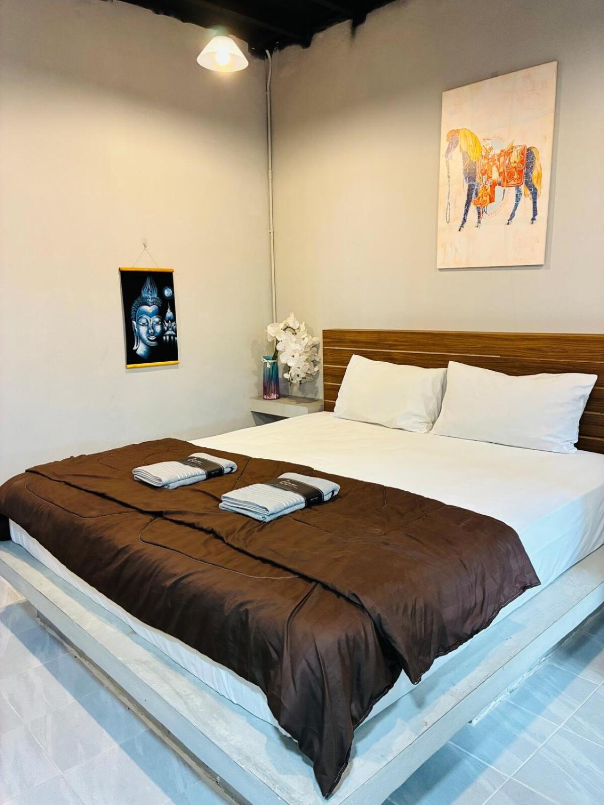 Wat Sawang Arom 23 Apartment Ban Ko Khwan