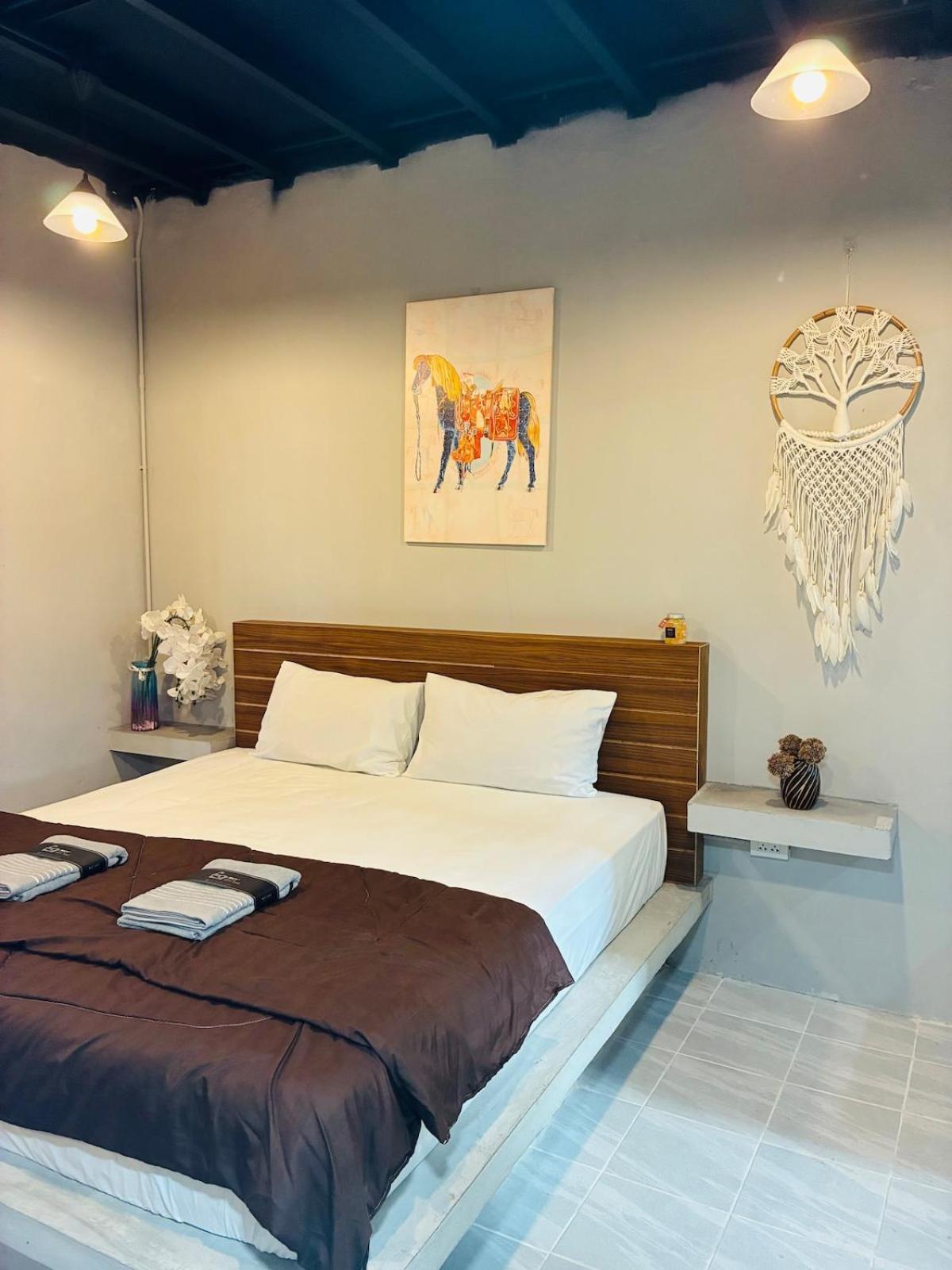 Apartment Wat Sawang Arom 23 *